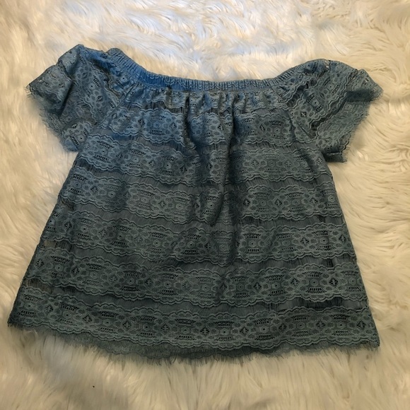 Lily White Women’s Size Small Off Shoulder Blouse - Picture 8 of 12